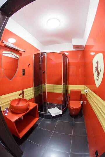 Фото номера Двухместный номер с 2 отдельными кроватями Отель GarageHotel г. Влоцлавек 7