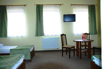 Фото номера Трехместный номер Хостелы Hostel Phoenix г. Влоцлавек 4