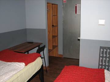 Фото номера Трехместный номер Хостелы Hostel Fabryka г. Влоцлавек 4