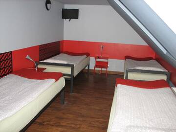 Фото номера Четырехместный номер Хостелы Hostel Fabryka г. Влоцлавек 4